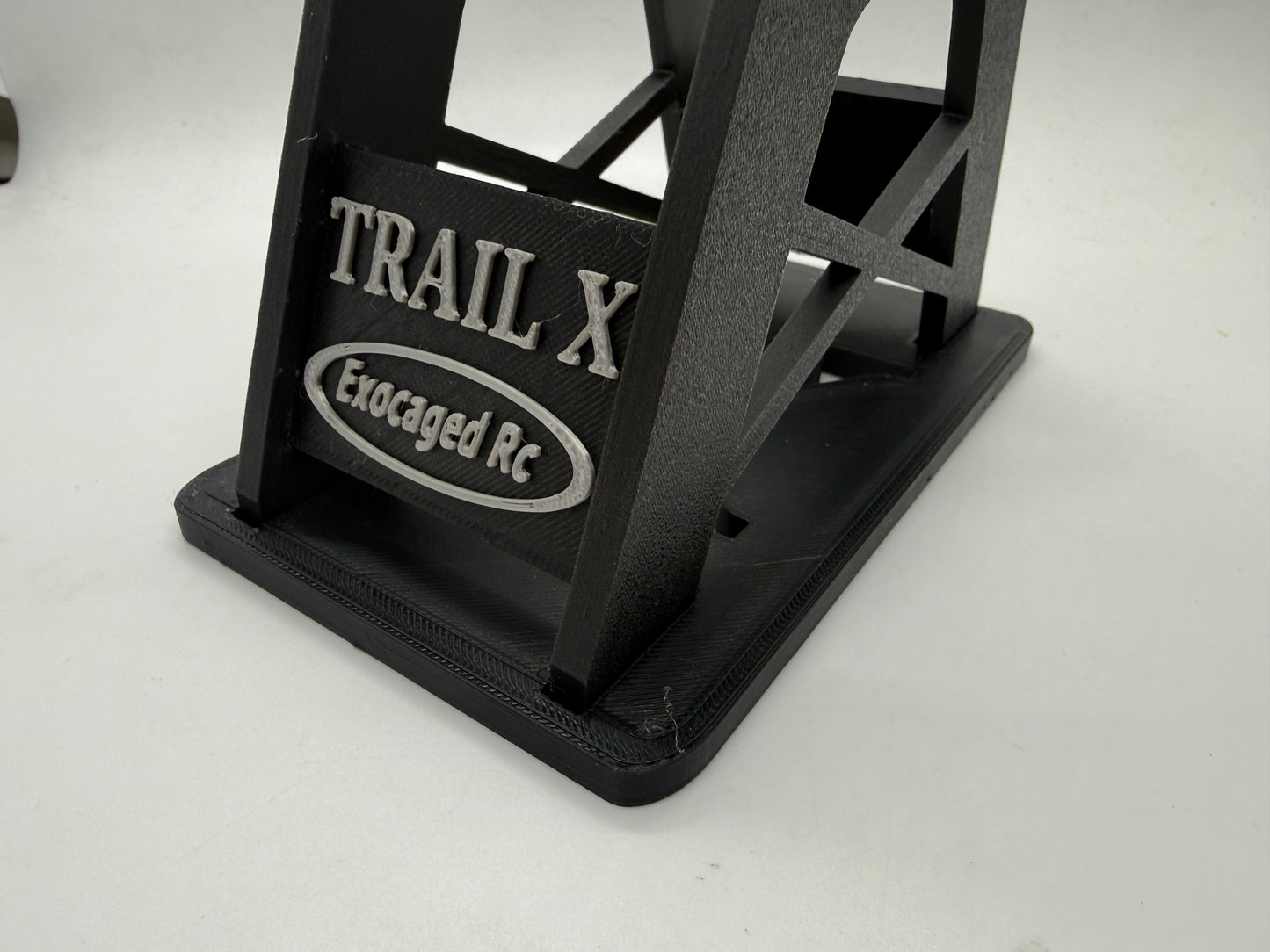 TRAIL X Stand WITH BASE