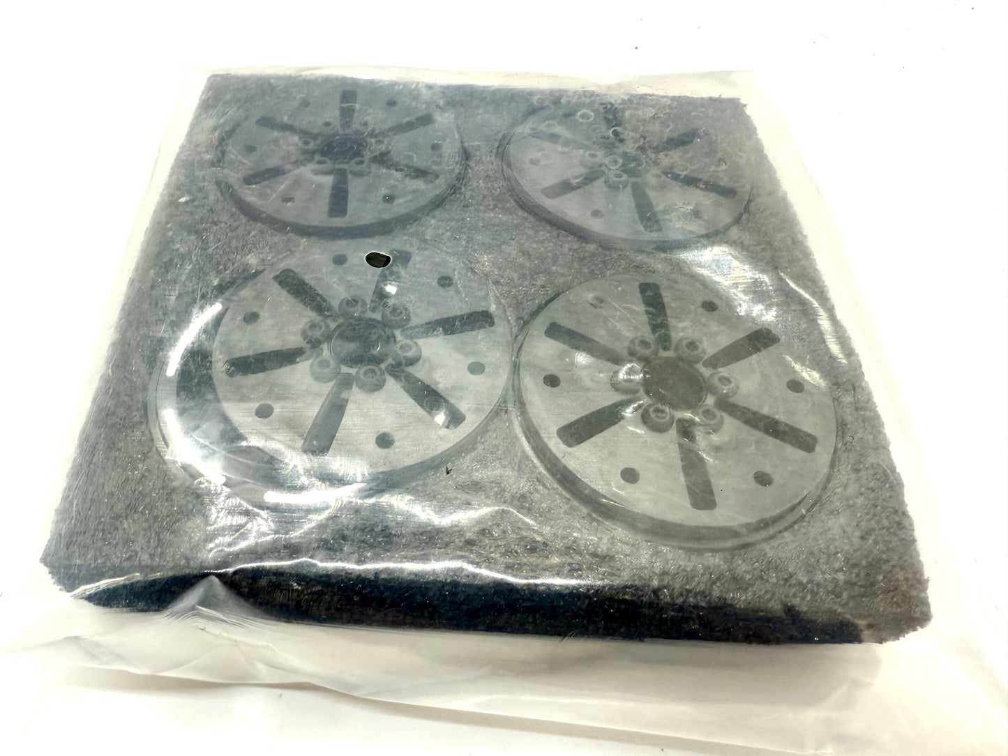 1.9 Carbon E Beadlock Wheels