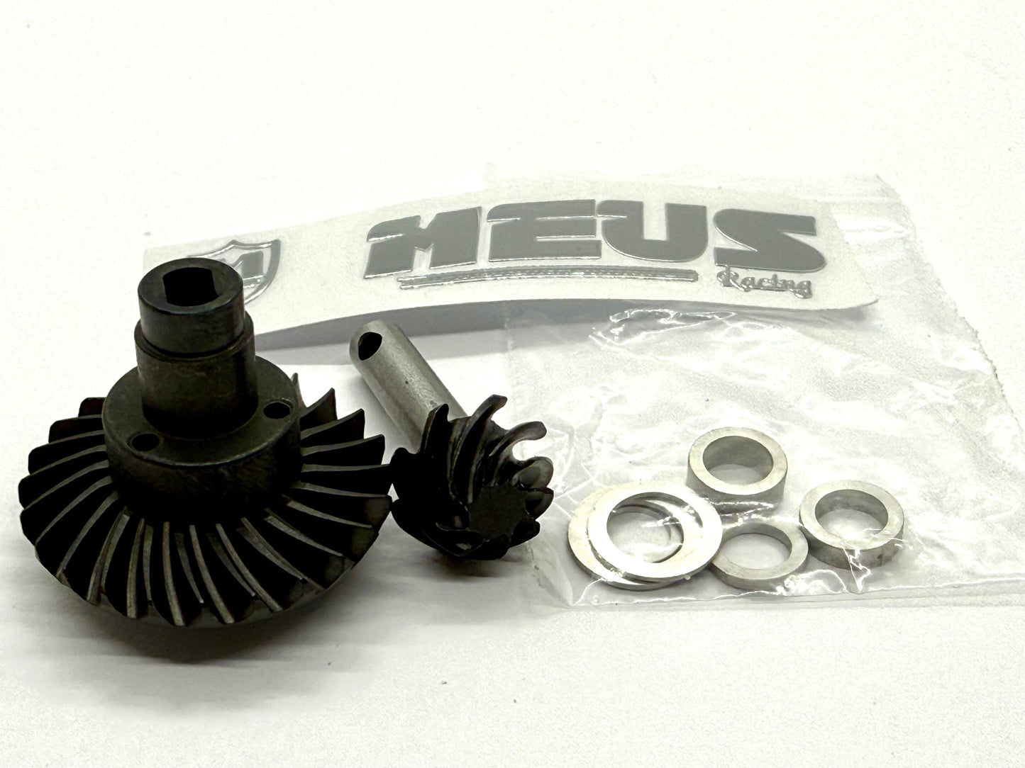 Meus 8-24 Ring and Pinion